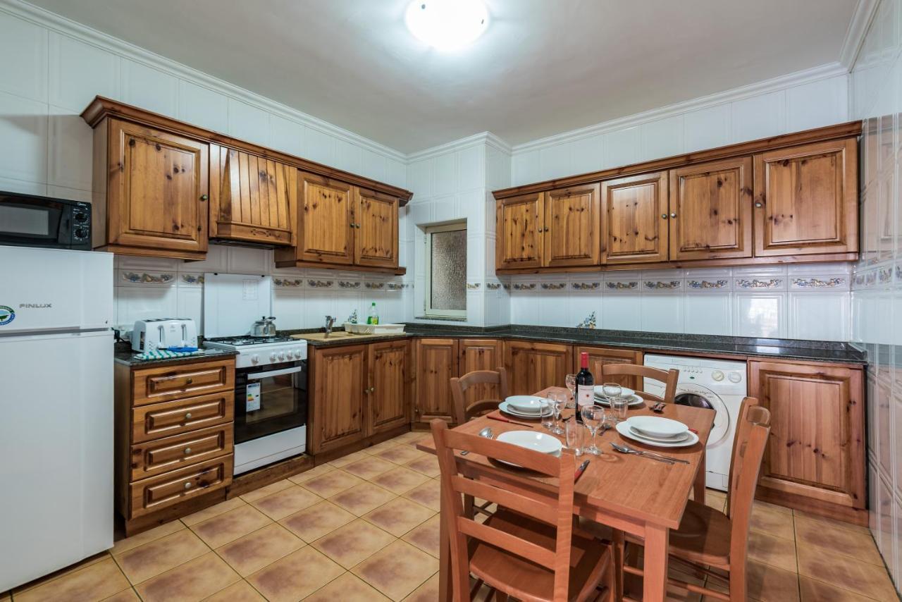 Spinola Bay Top Floor Seafront 3 Bedroom Apartment With Panoramic Sea Views - By Getawaysmalta Saint Julian's Luaran gambar